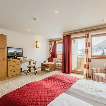 Hotel Alte Schmiede Hiltpolt 4*