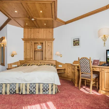 Alte Schmiede Hiltpolt Отель Зеефельд в Тироле