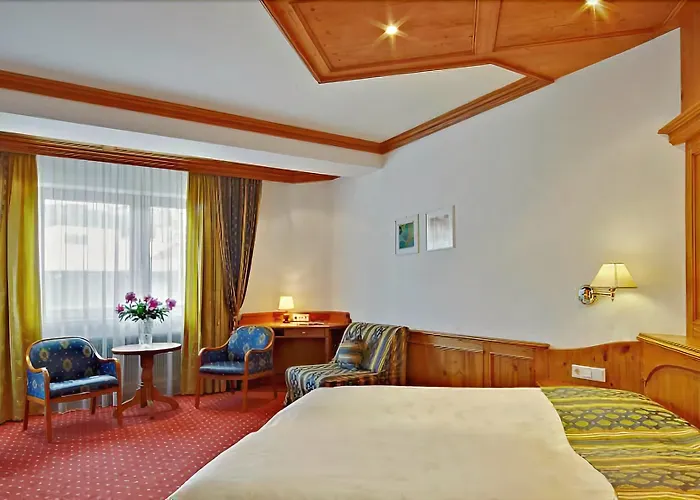 Alte Schmiede Hiltpolt ホテル 4*