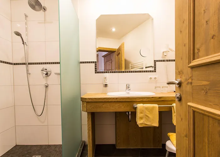 Alte Schmiede Hiltpolt 호텔 4*