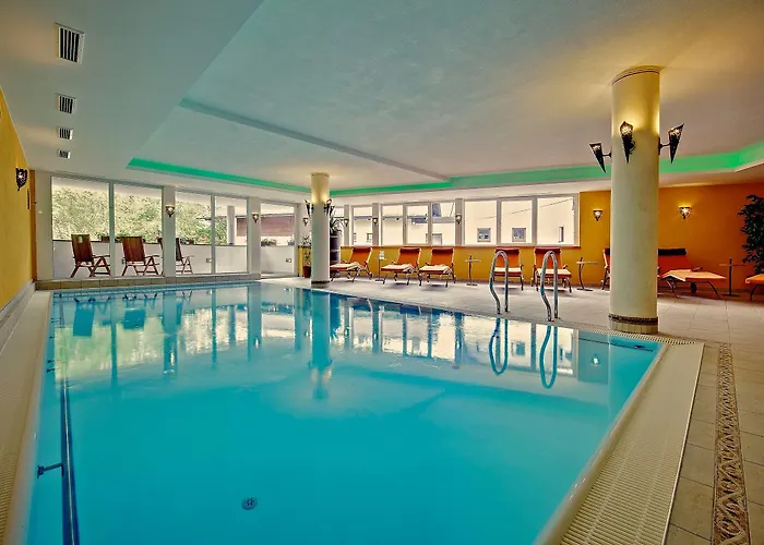 Alte Schmiede Hiltpolt ホテル 4*