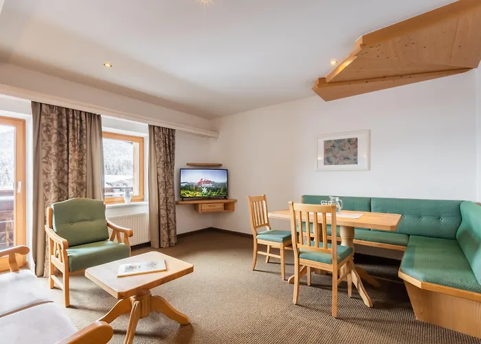 Alte Schmiede Hiltpolt 4*