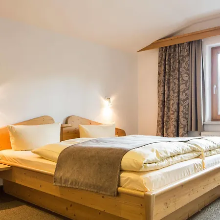 Alte Schmiede Hiltpolt 4*