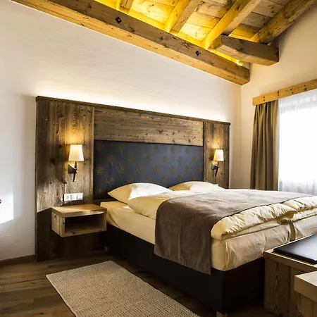 Alte Schmiede Hiltpolt 호텔 4*