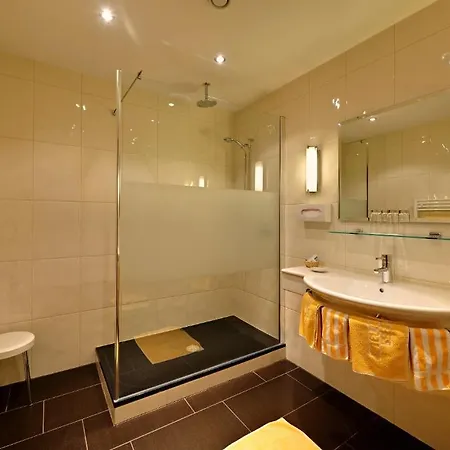 Alte Schmiede Hiltpolt 호텔 4*
