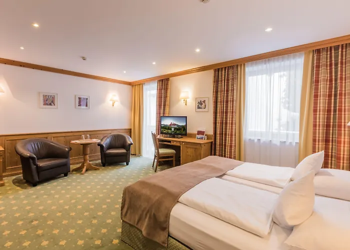 Hotel Alte Schmiede Hiltpolt 4*